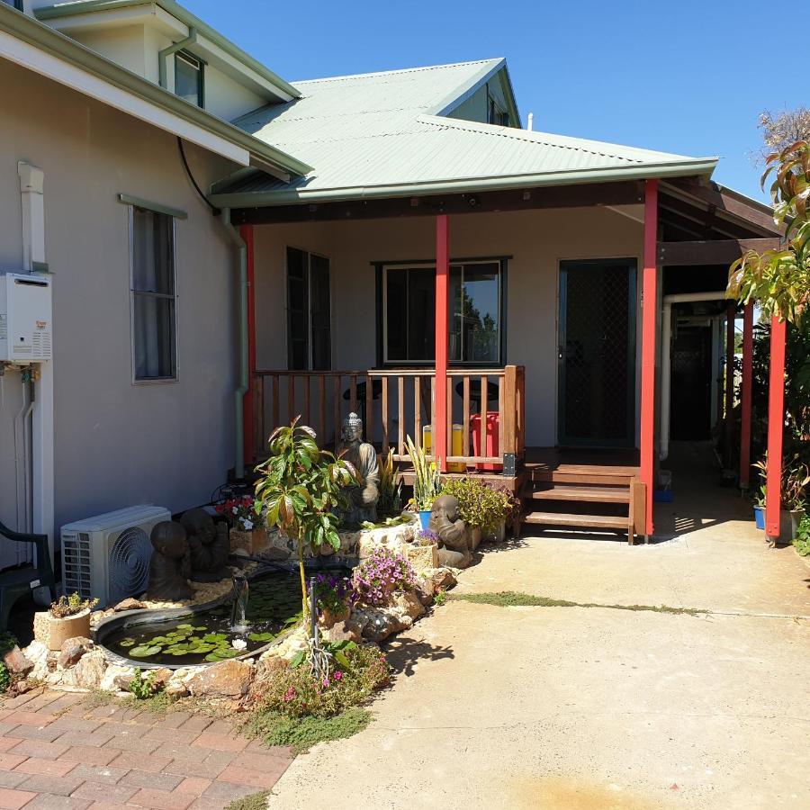 Bunbury'S Most Convenient Location Bagian luar foto