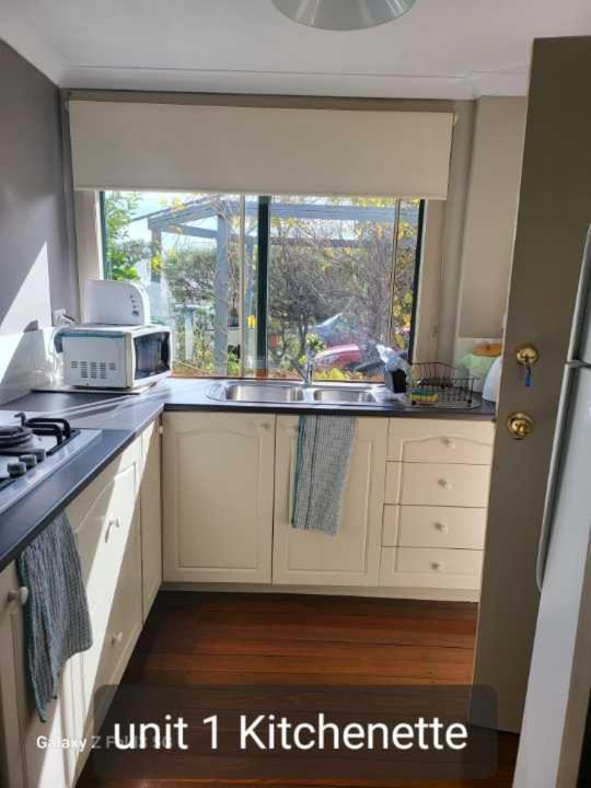 Bunbury'S Most Convenient Location Bagian luar foto